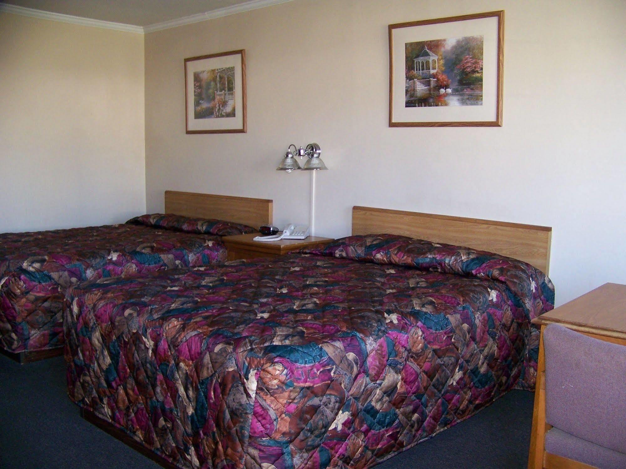 Emerald Sands Inn Milton Rum bild